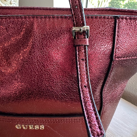Guess “Delaney” Tote Bag, Red Metallic, 13x11x6, Excellent Condition! - Picture 3 of 12